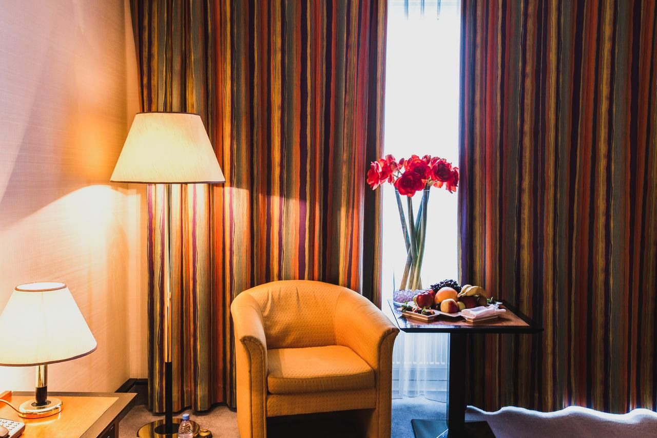 Отель Рахат Палас Отель Алматы